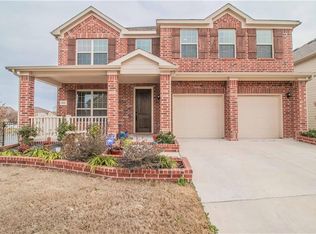 824 Hartsfield St, Savannah, TX 76227