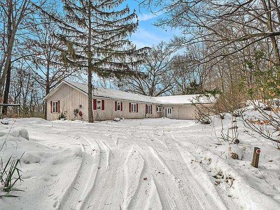 2nd image of 19020 47th St