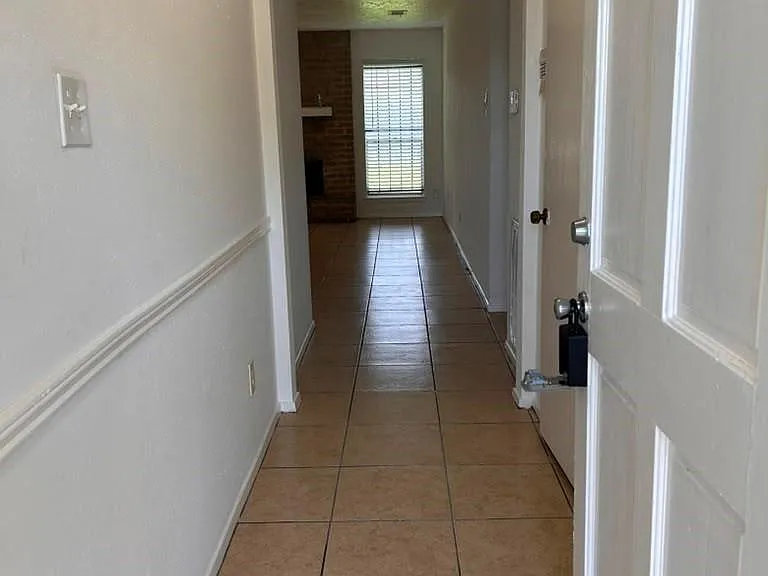 6514 Summer Ridge Dr — Photo 3
