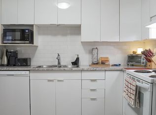 1 Suffolk St, Riverview, NB E1B3H1