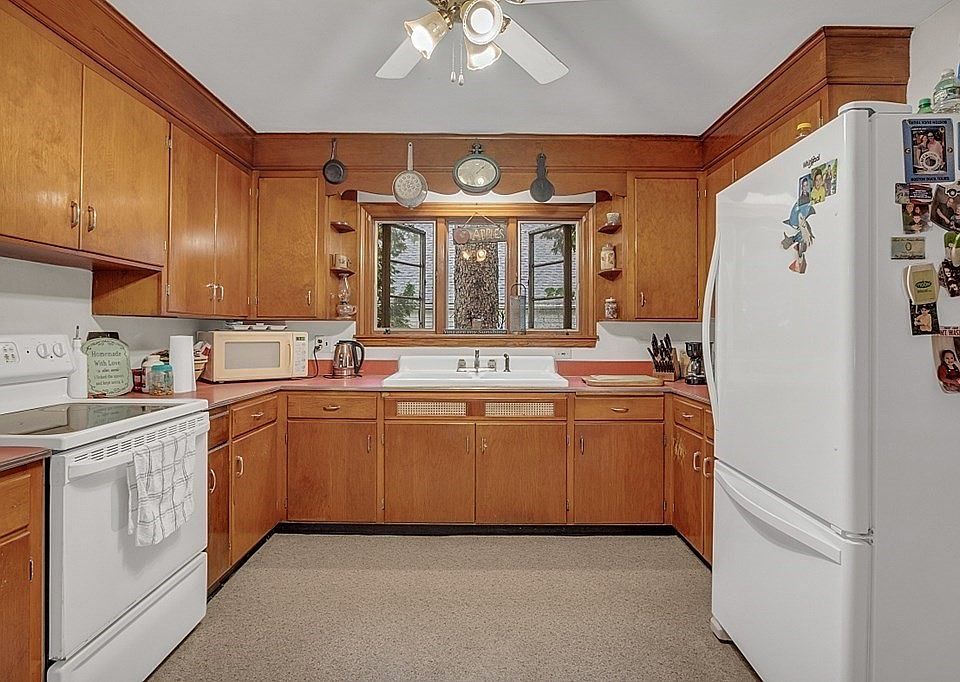 138 Cottage St, Athol, MA 01331 Zillow