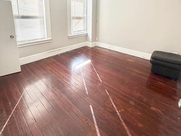 37 Pond St #2 — Photo 6