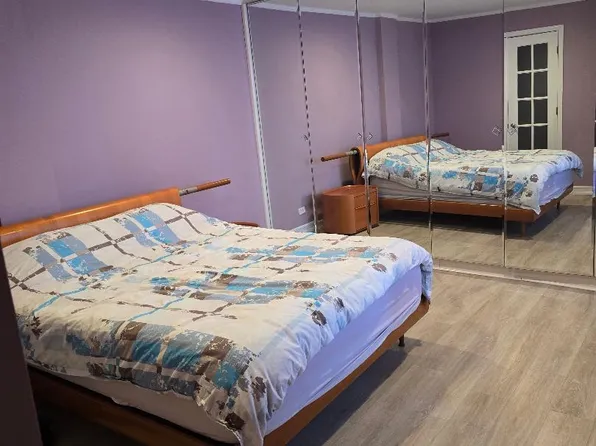 1625 Emmons Avenue image 15 of 25