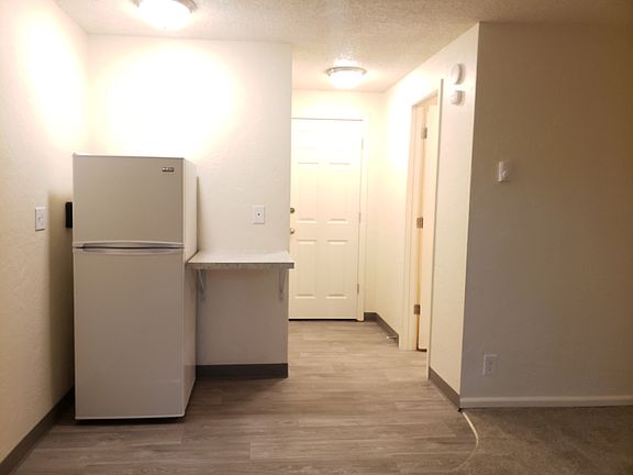 5th image of 550 E 14th Ave #Bb399c38e