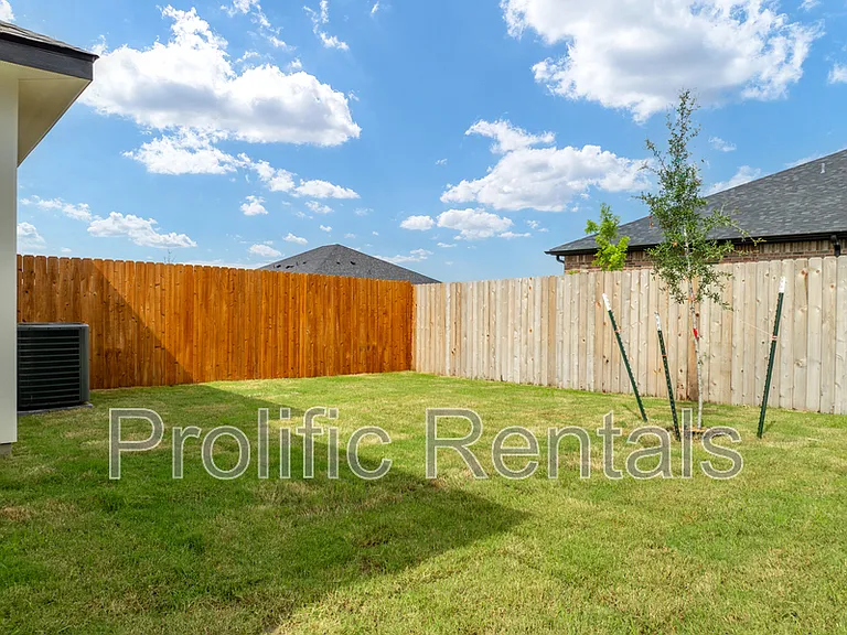 5109 Rose Petal Ct #1 — Photo 26
