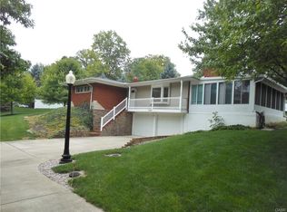 2745 Old Yellow Springs Rd, Fairborn, OH 45324