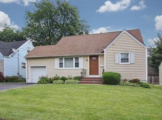 1543 Ridgway St, Union, NJ 07083