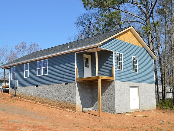 4th image of 2707 Woodland Dr SE Unit 66
