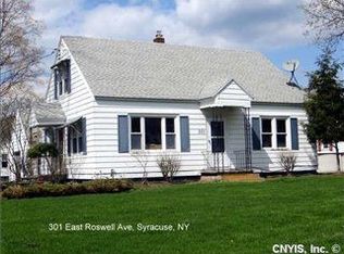 301 E Roswell Ave, Nedrow, NY