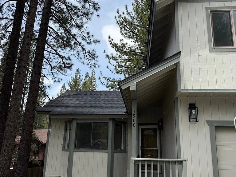 1900 Apache Ave — Photo 15