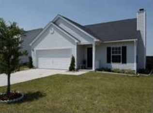 520 Holiday Dr, Summerville, SC 29483