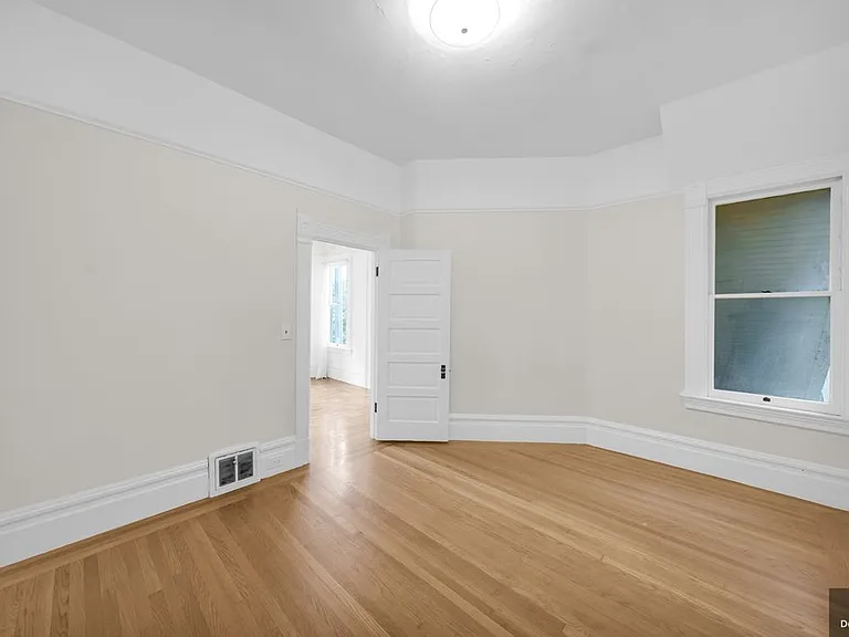 173 A Hartford St — Photo 17