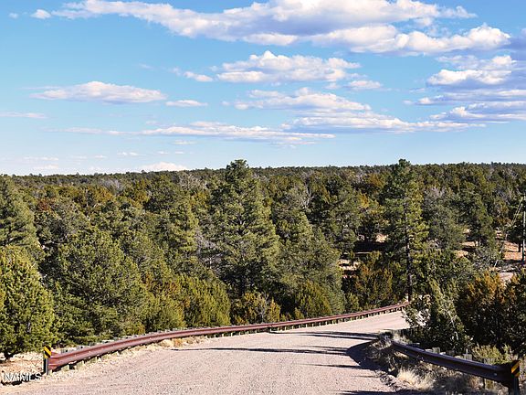 3rd image of 4367 Sunset Ridge Loop