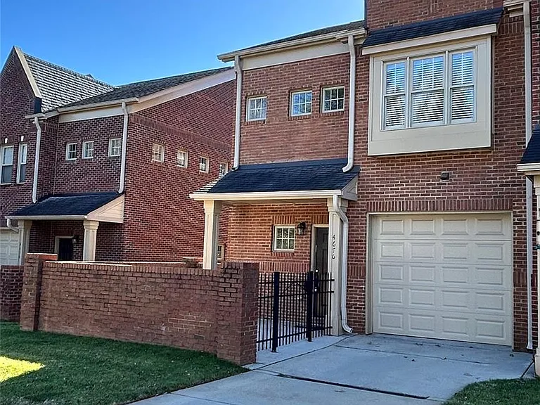 4670 Dabney Vigor Dr — Photo 1