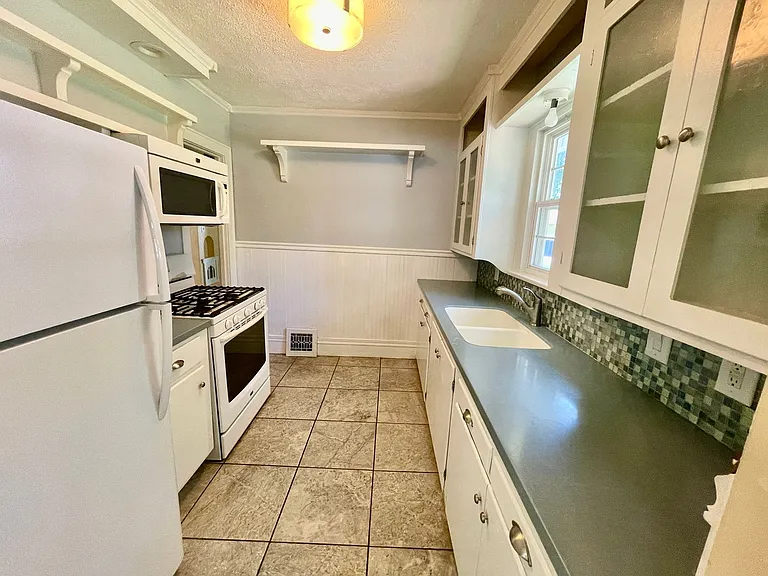 1715 S Kimbrough Ave — Photo 18