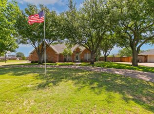 1501 N Saint Charles Ave, Pilot Point, TX 76258