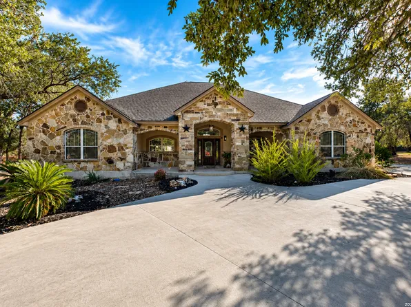 149 LEGACY TRCE, La Vernia, TX 78121