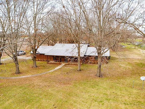 2nd image of 774 Oswalt Rd