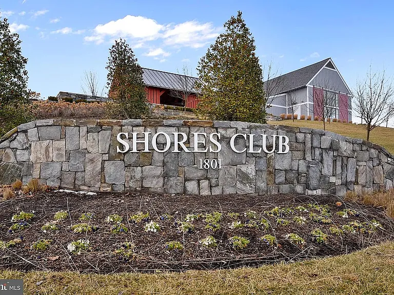 2216 Potomac River Blvd — Photo 68