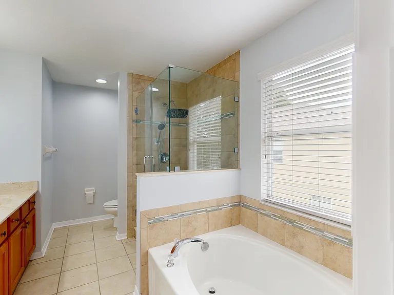 17531 Hugh Ln — Photo 16