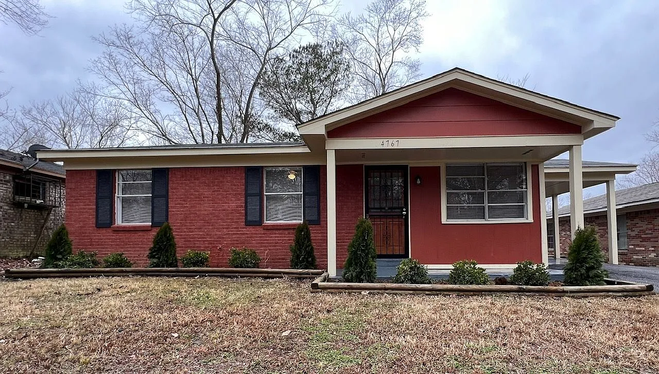 4767 Bluff Wood Cove — Photo 1