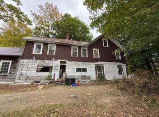 499 Pond Rd, Wales, ME 04280