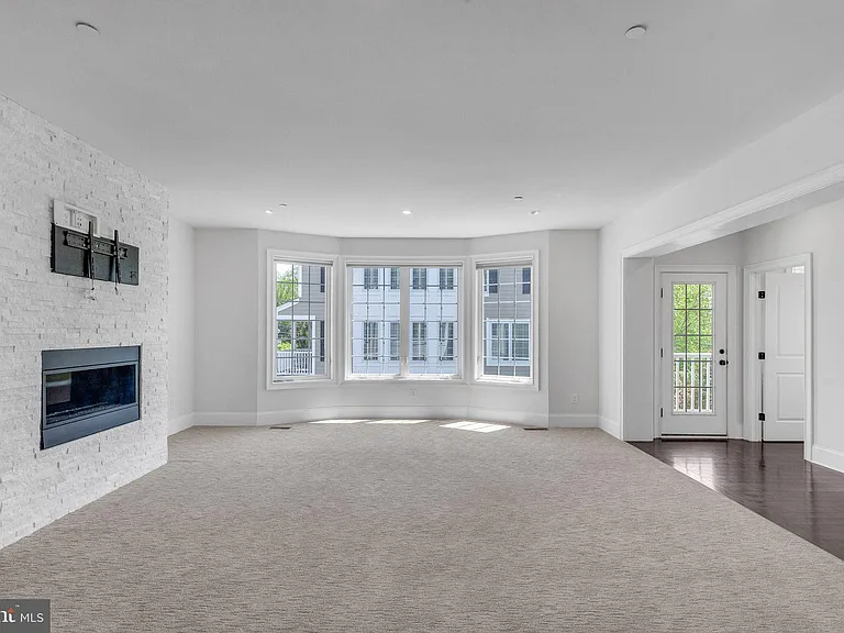 17 Grey Ct — Photo 9