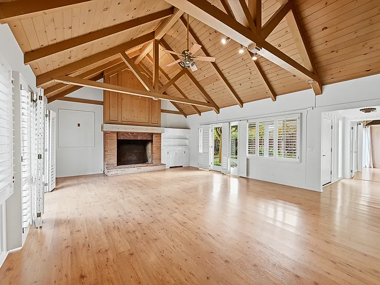 20 Kent Pl — Photo 11