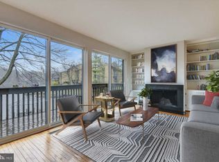 11328 Dockside Cir, Reston, VA 20191