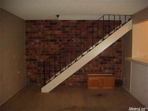 3rd image of 4718 Greenholme Dr APT 2