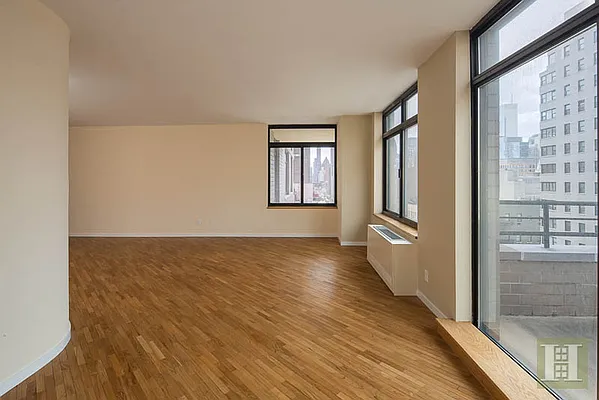 Sold by Halstead Real Estate | media 27