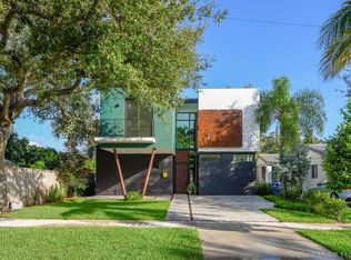 2385 Tequesta Ln, Miami, FL 33133