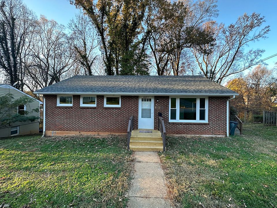 1st image of 4601 Greenwood Dr