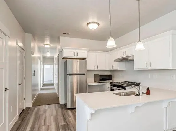 532 N 360 W #H532, Vineyard, UT 84059