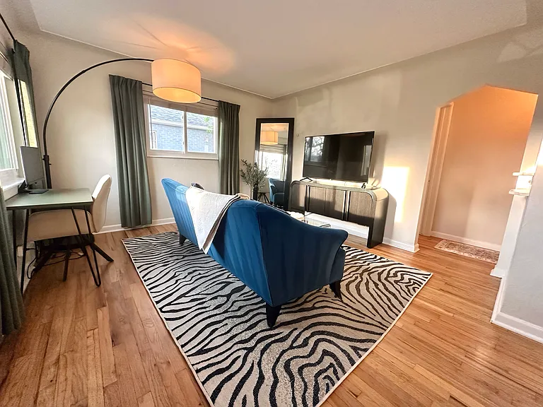 2020 Benton St — Photo 5