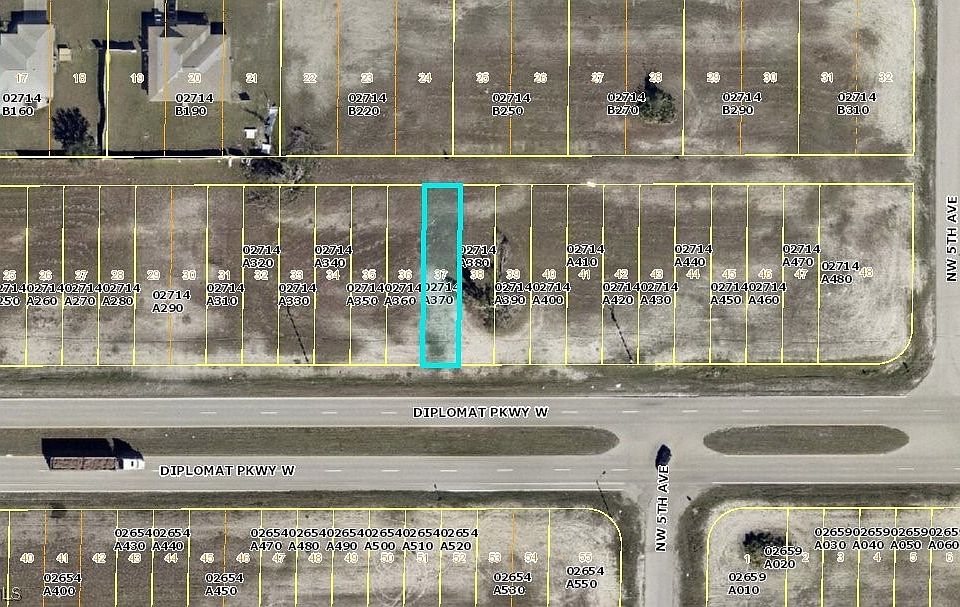 2nd image of 523 Diplomat Pkwy W