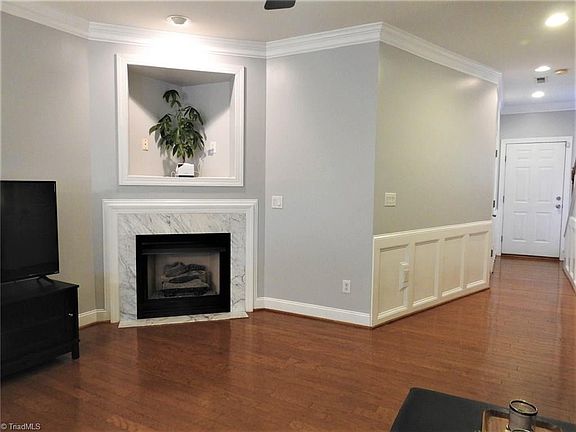 4th image of 4407 Piedmont Trace Dr