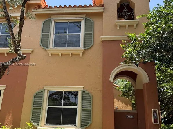 2321 Mariner Ct, Fort Lauderdale, FL 33312