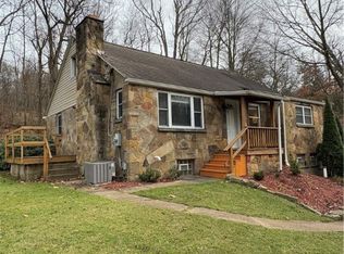 87 Old Plank Rd, Butler, PA 16001