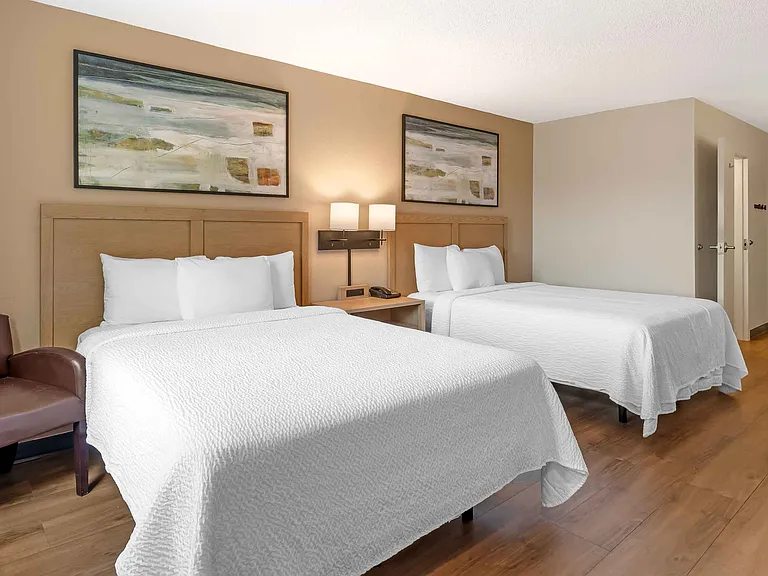 Studio Suite - 2 Queen Beds