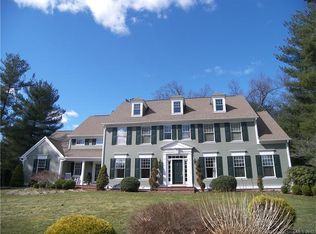 95 Somerset Dr, Avon, CT 06001