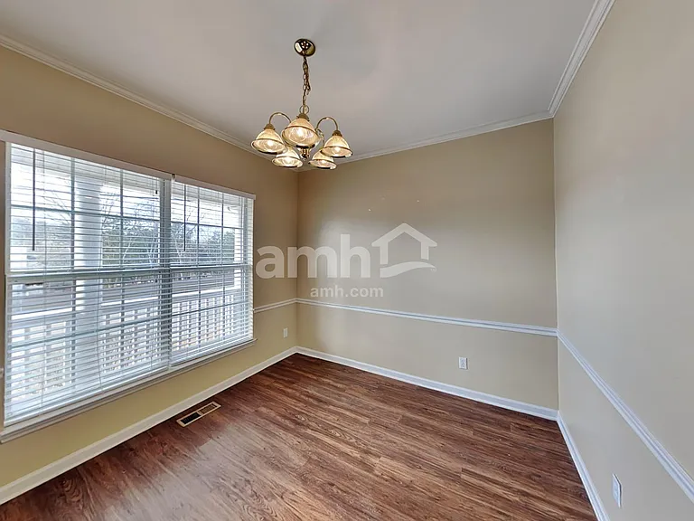 1617 Eagle Trace Dr — Photo 8