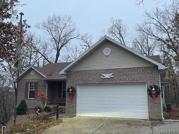 5386 Raintree Ct, Osage Beach, MO 65065
