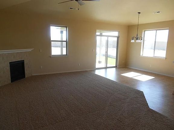 5th image of 2438 Delle Celle Dr