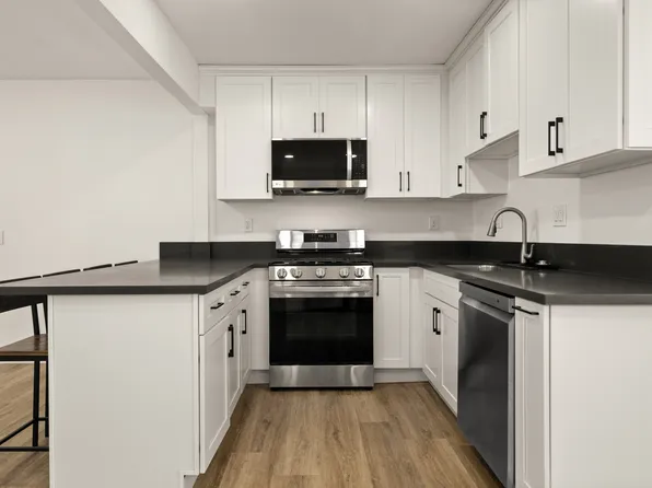 715 Sunset Ave, Venice, CA 90291