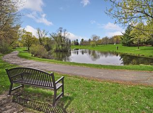 19235 Lake Ave, Deephaven, MN 55391