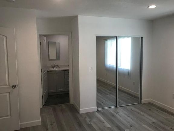 4th image of 18604 Citronia St