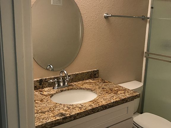 5th image of 6 Corniche Dr Unit B