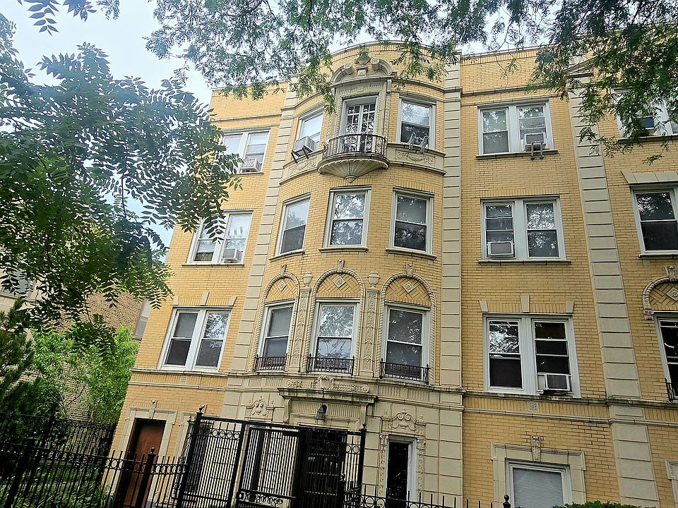 1st image of 4907 N Hermitage Ave #1