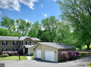 3972 Run Rd, New Tripoli, PA 18066